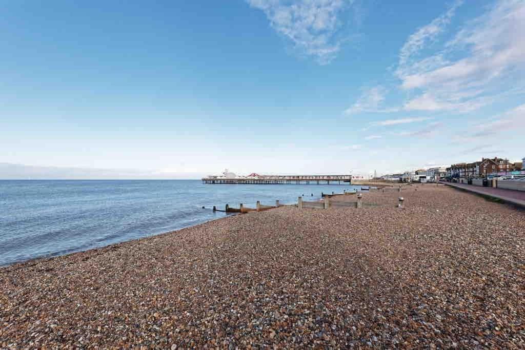 Stylish Beach Front Retreat 2 Bedrooms Herne Bay Exterior foto
